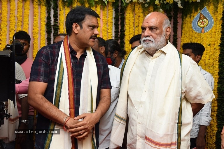 Gopichand New Movie Opening - 1 / 51 photos