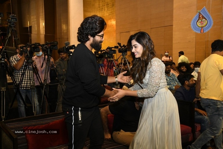 Pushpa Thanks Meet - 15 / 35 photos