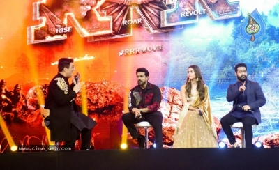 Roar of RRR in Mumbai - 39 of 29