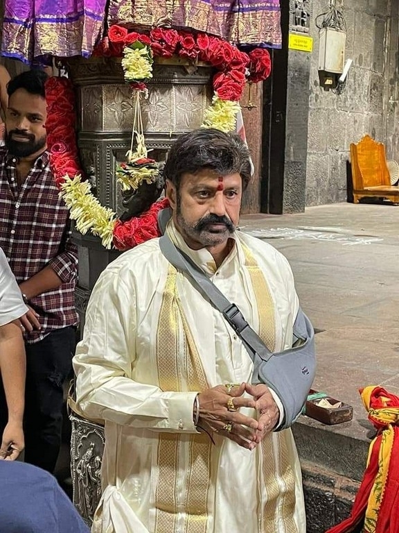 Balakrishna at Simhadri Appanna Temple - 1 / 4 photos