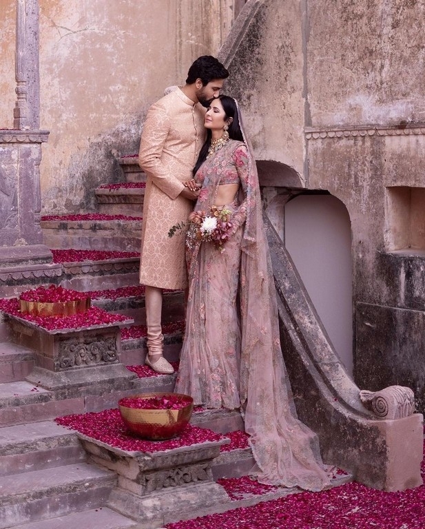 Katrina-Vicky Kaushal Wedding Moments - 1 / 5 photos