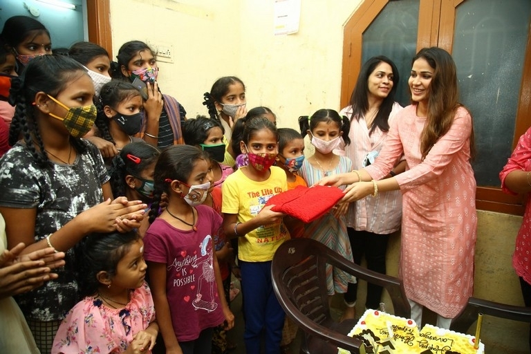 Lavanya Tripathi Birthday Celebration at Government Ladies Hostel - 1 / 21 photos