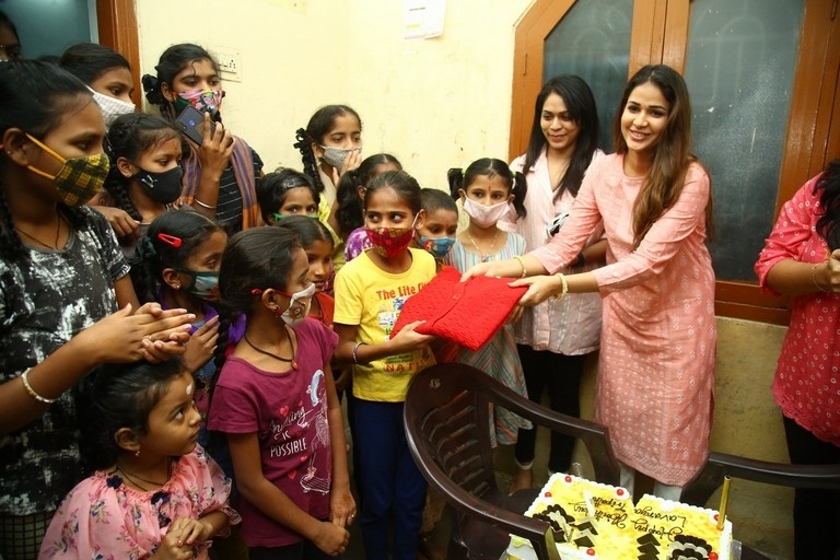 Lavanya Tripathi Birthday Celebration at Government Ladies Hostel - 8 / 21 photos