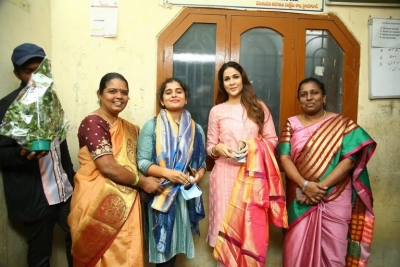 Lavanya Tripathi Birthday Celebration at Government Ladies Hostel - 9 of 21