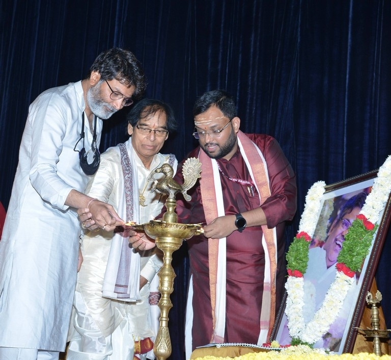 Pawan attends Meenakshi Kalyanam Dance Programme - 11 / 21 photos