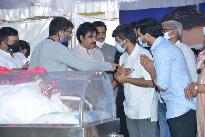 Sirivennela Condolence Photos - 7 / 49 photos