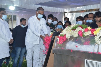 Sirivennela Condolence Photos - 36 of 49