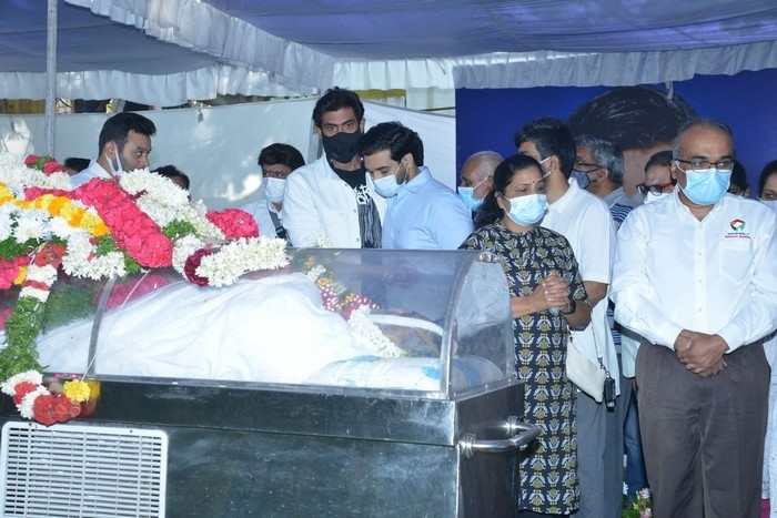 Sirivennela Sitarama Sastry Condolence Photos - 11 / 84 photos