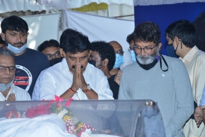 Sirivennela Sitarama Sastry Condolence Photos - 54 of 84