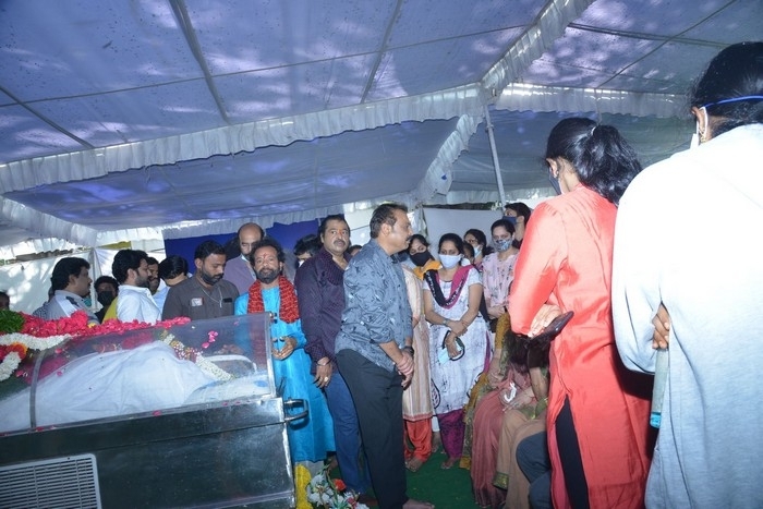 Senior Heroes at Sirivennela Sitarama Sastry Condolences - 37 / 57 photos