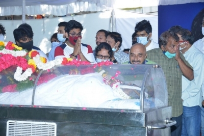 Senior Heroes at Sirivennela Sitarama Sastry Condolences - 47 of 57
