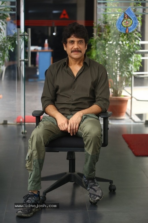 Akkineni Nagarjuna Photos - 9 / 37 photos