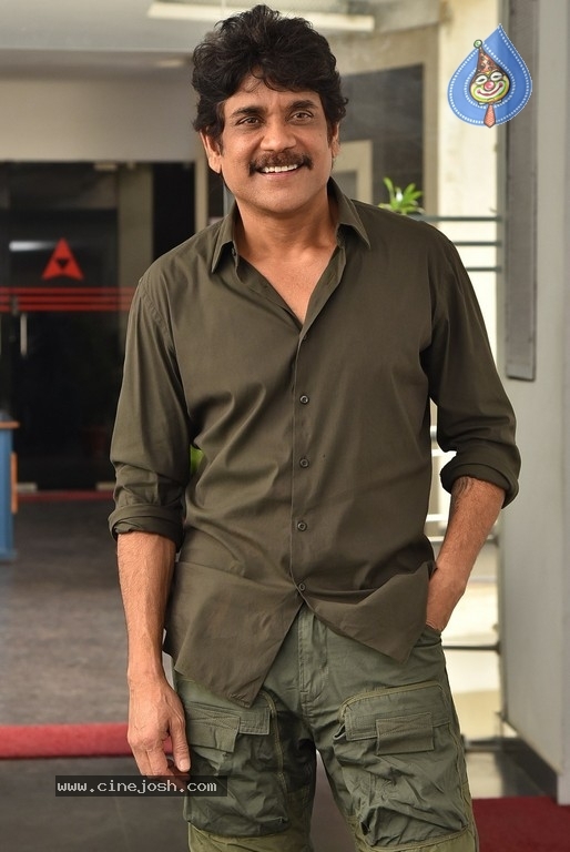 Akkineni Nagarjuna Photos - 16 / 37 photos