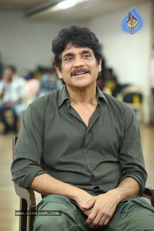 Akkineni Nagarjuna Photos - 19 / 37 photos