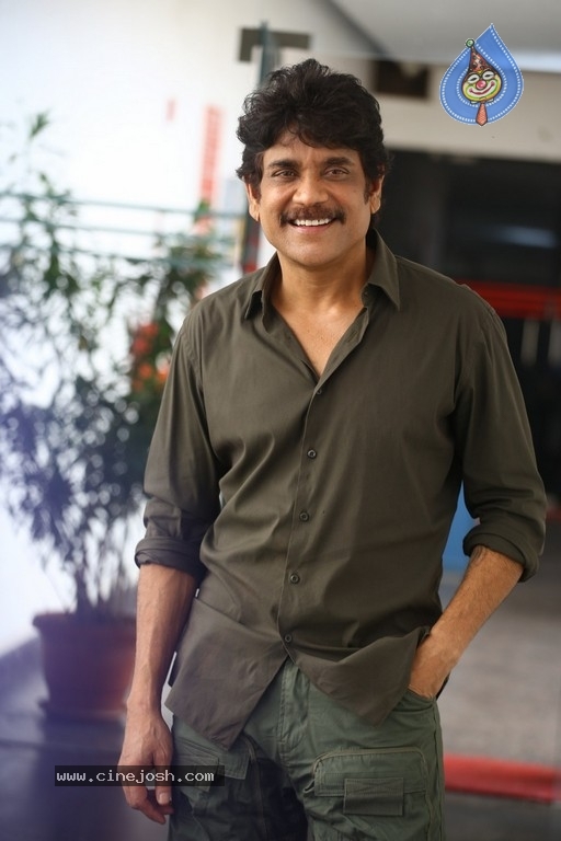 Akkineni Nagarjuna Photos - 23 / 37 photos