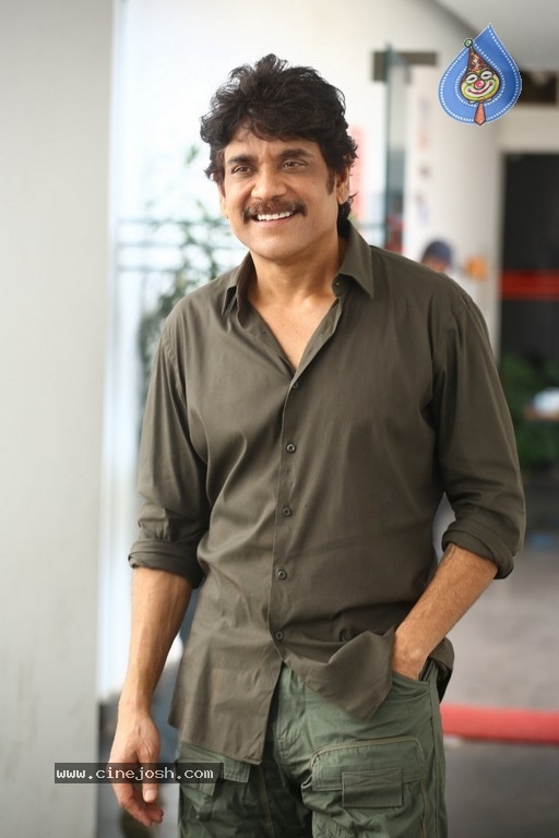 Akkineni Nagarjuna Photos - 29 / 37 photos