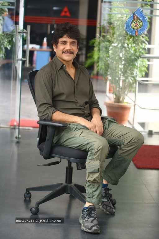 Akkineni Nagarjuna Photos - 34 / 37 photos