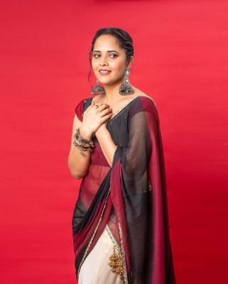 Anasuya Bharadwaj Pics - 6 of 8