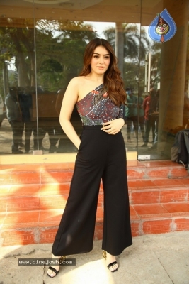 Hansika Motwani Photos - 25 of 36