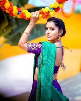 Rashmi Gautam Photos - 8 of 8