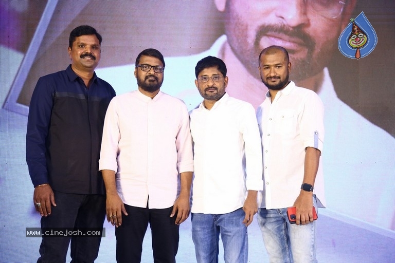 Aa Ammayi Gurinchi Meeku Cheppali First Look Launch - 1 / 19 photos