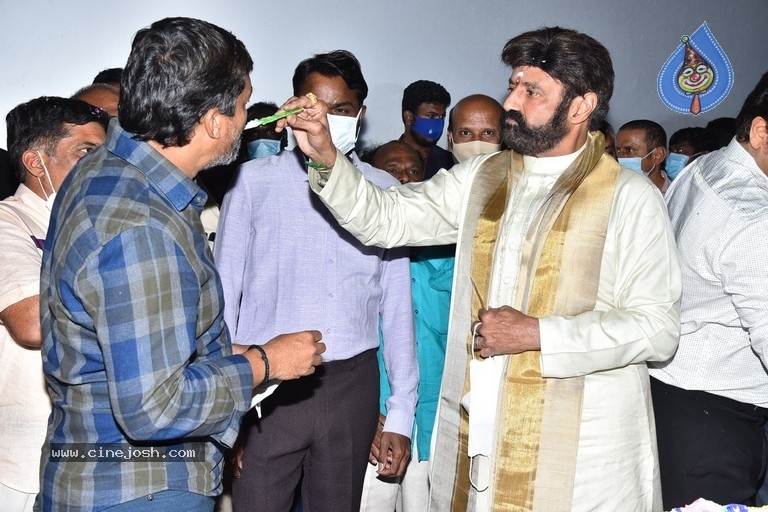 Akhanda Movie 50 Days Celebrations - 13 / 60 photos