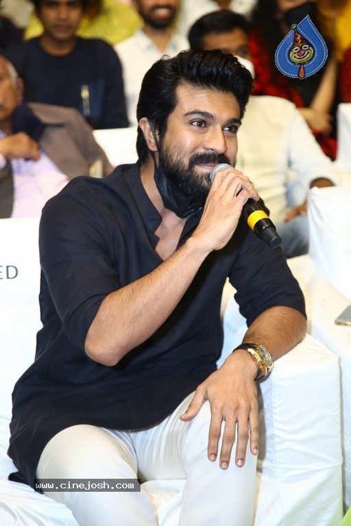 Good Luck Sakhi Pre Release Event - 30 / 54 photos