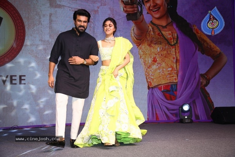 Good Luck Sakhi Pre Release Event - 41 / 54 photos