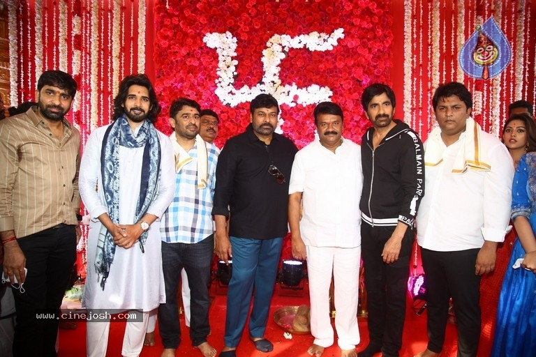 Ravanasura Movie Opening - 16 / 59 photos