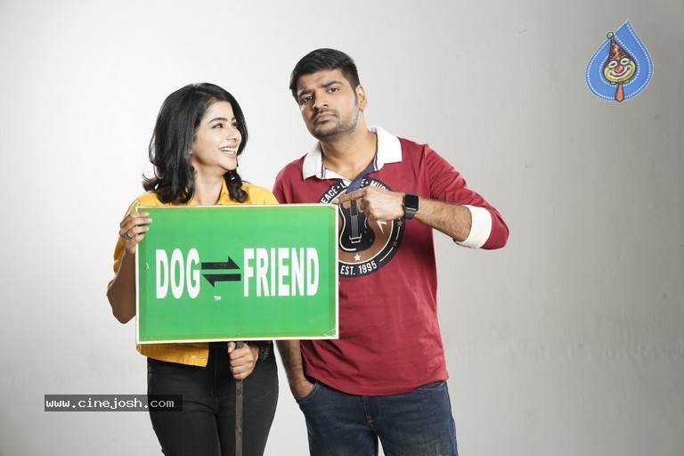 Naai Sekar Movie Stills - 12 / 20 photos