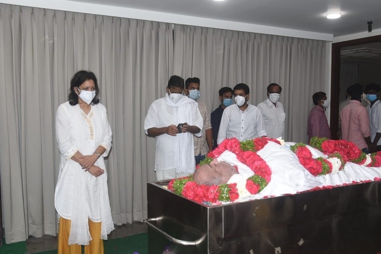 Ramesh Babu Condolences Photos - 13 / 14 photos