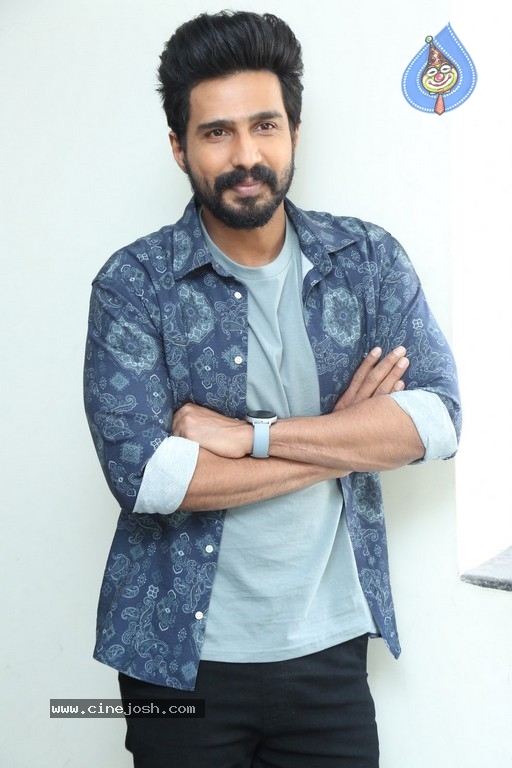 Hero Vishnu Vishal interview - 1 / 18 photos