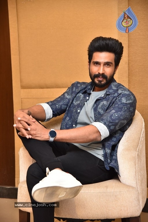 Hero Vishnu Vishal interview - 5 / 18 photos