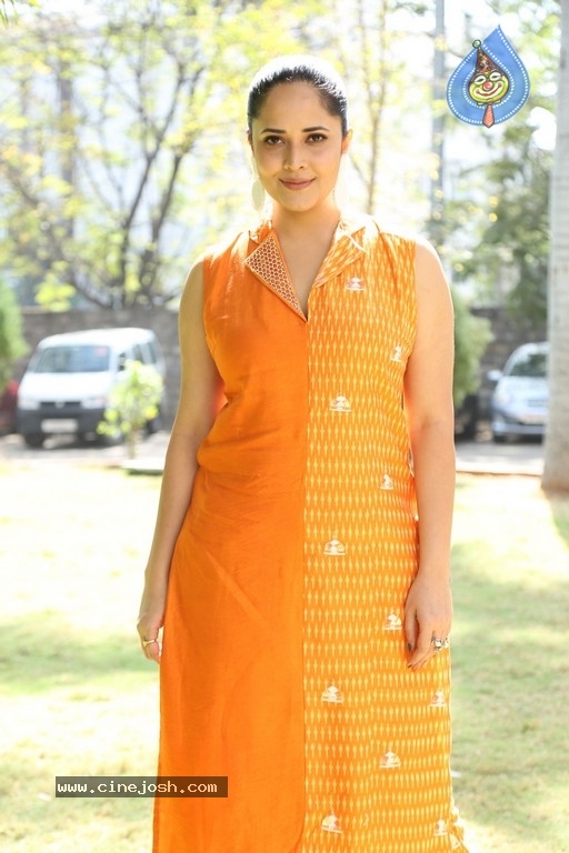 Anasuya Bharadwaj Photos - 11 / 12 photos
