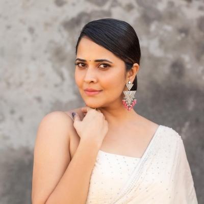 Anasuya Bharadwaj Photos - 4 of 4