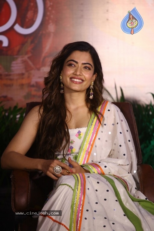 Aadavallu Meeku Johaarlu Movie Press Meet - 9 / 36 photos