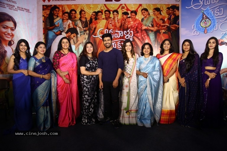 Aadavallu Meeku Johaarlu Movie Press Meet - 19 / 36 photos