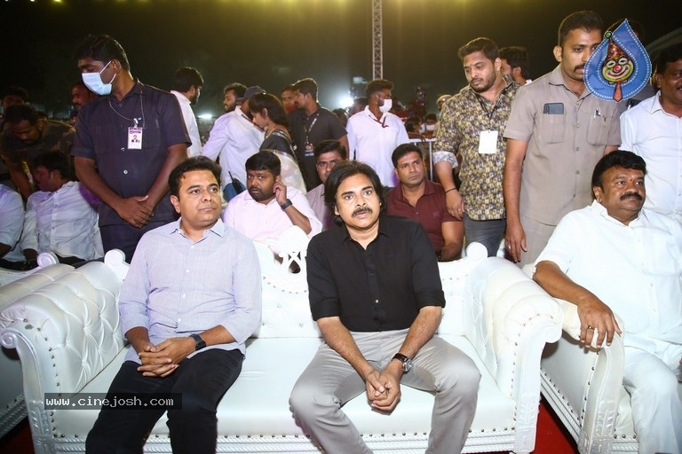 Bheemla Nayak Pre Release Event - 71 / 80 photos