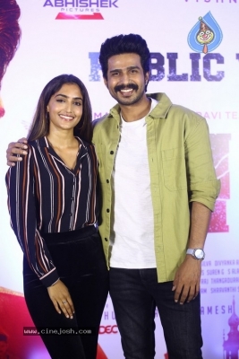 FIR Press Success Meet - 18 of 20
