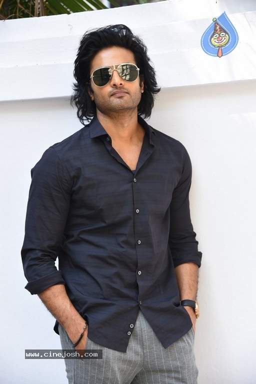 Sudheer Babu New Movie Launch - 17 / 39 photos