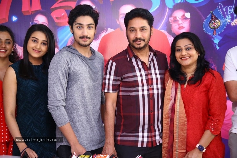 Virgin Story Movie Press Meet - 7 / 21 photos