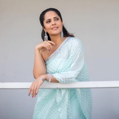 Anasuya Bharadwaj Photos - 5 of 5
