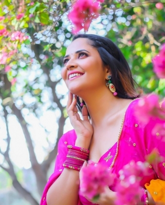Anasuya Bharadwaj Photos - 3 of 5