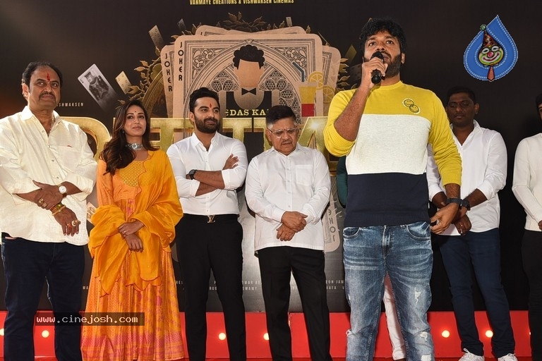 Dhumki Movie Opening - 23 / 54 photos