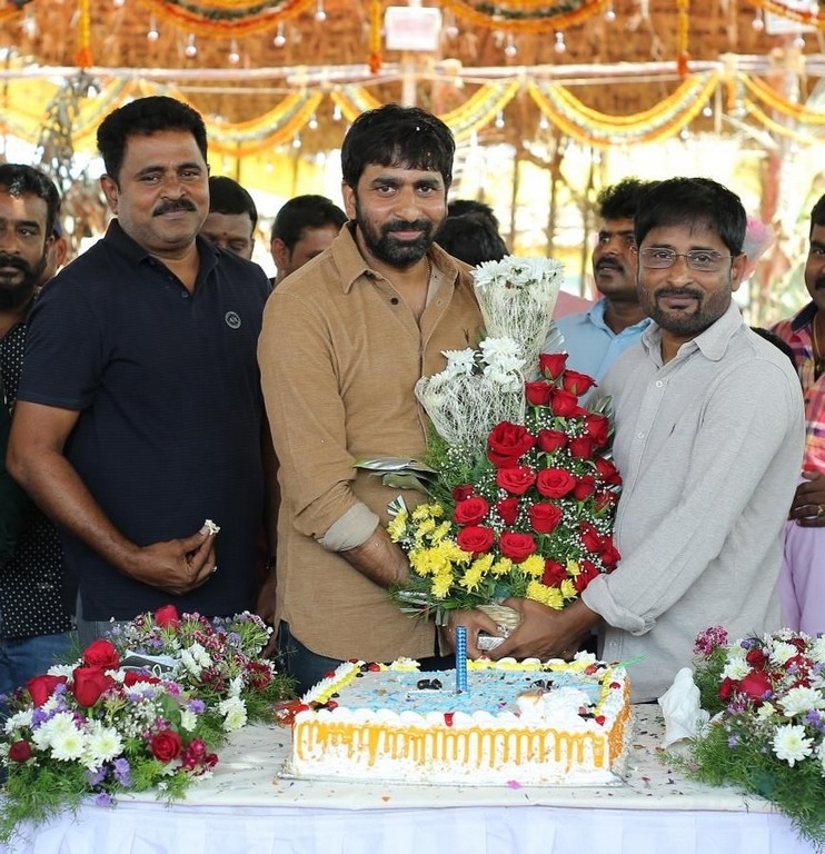 Gopichand Malineni Birthday Celebration at NBK107 sets - 1 / 4 photos