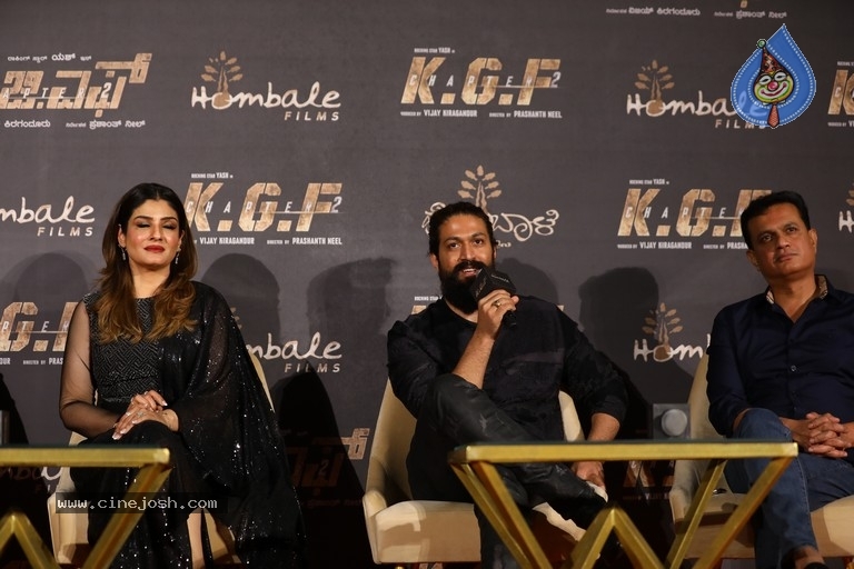 KGF Chapter 2 Trailer Launch - 12 / 39 photos