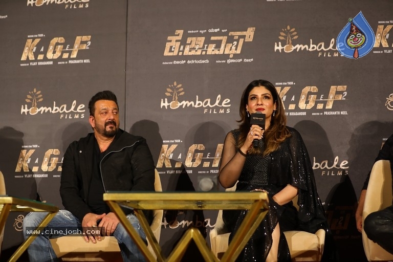 KGF Chapter 2 Trailer Launch - 18 / 39 photos