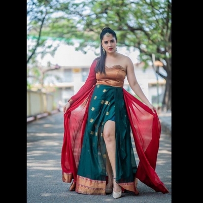 Anasuya Bharadwaj Photos - 3 of 7