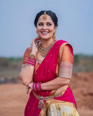 Anasuya Bharadwaj Photos - 6 of 7