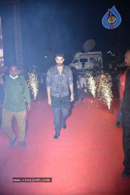 Ghani Pre Release Event 01 - 19 / 53 photos